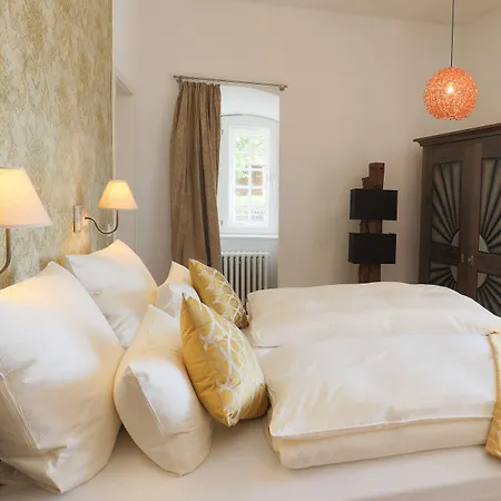 Hotel Schloss 3*