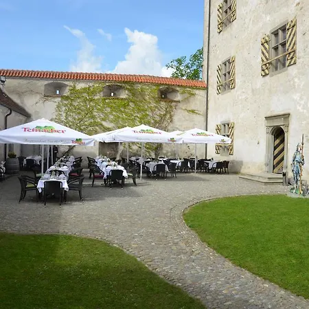 מלון Schloss