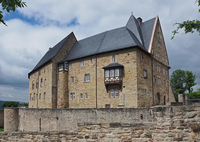 Schloss 3* Spangenberg